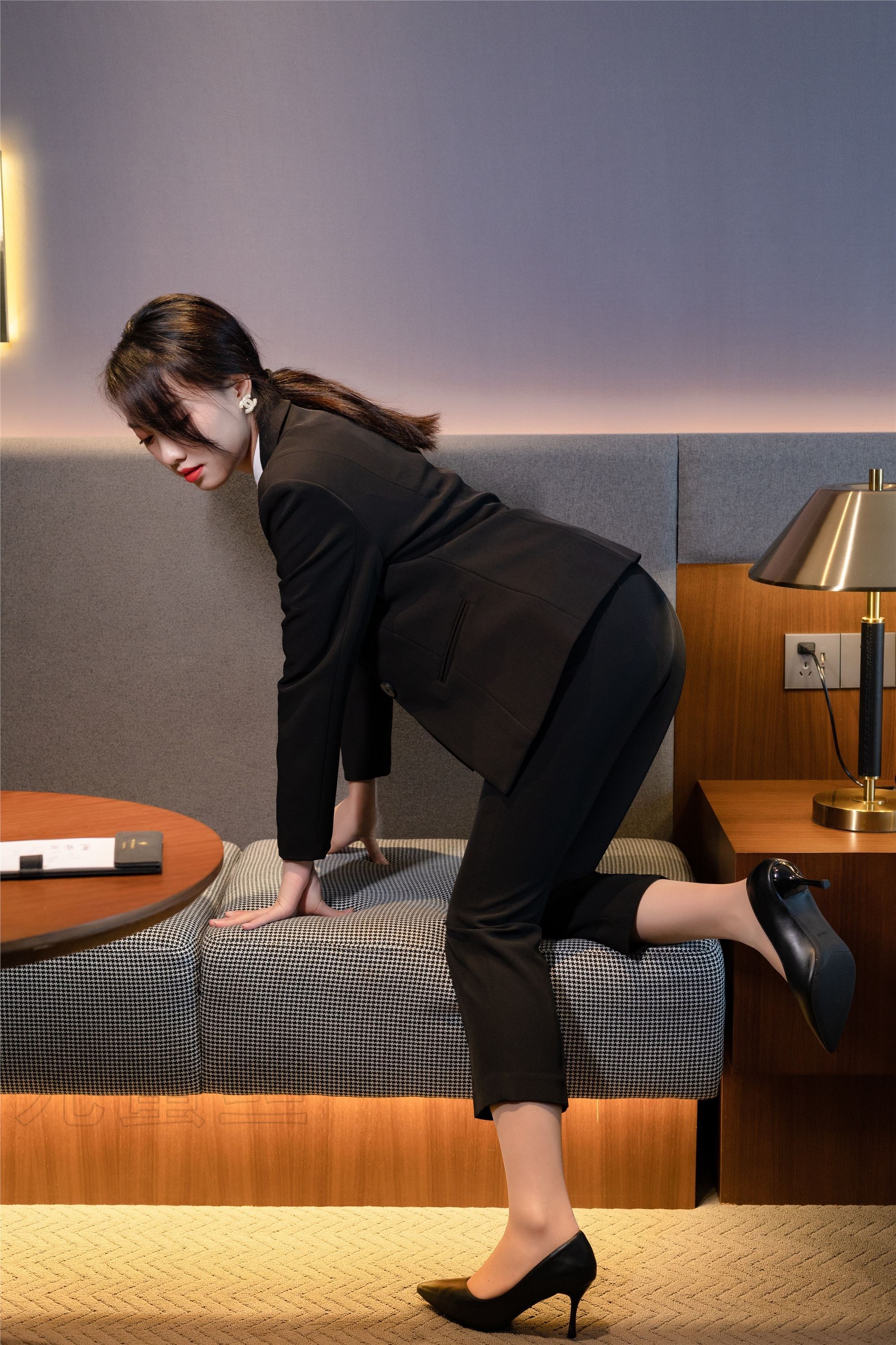 尤蜜丝 穿搭写真 NO.067